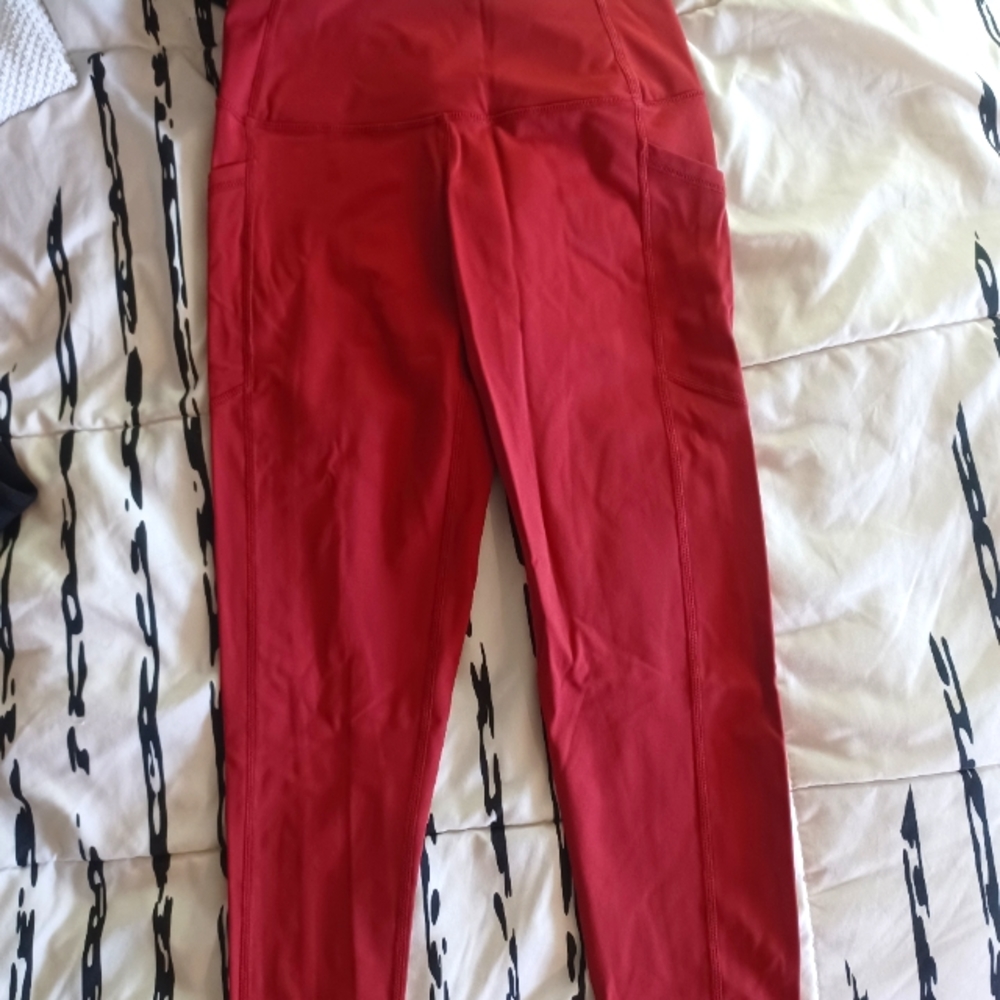 Zyia crop legging. Size 4. "Wine" color